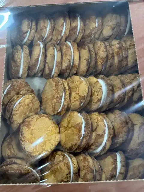 [14-122] Миндальное со Сметаной 1/2.2