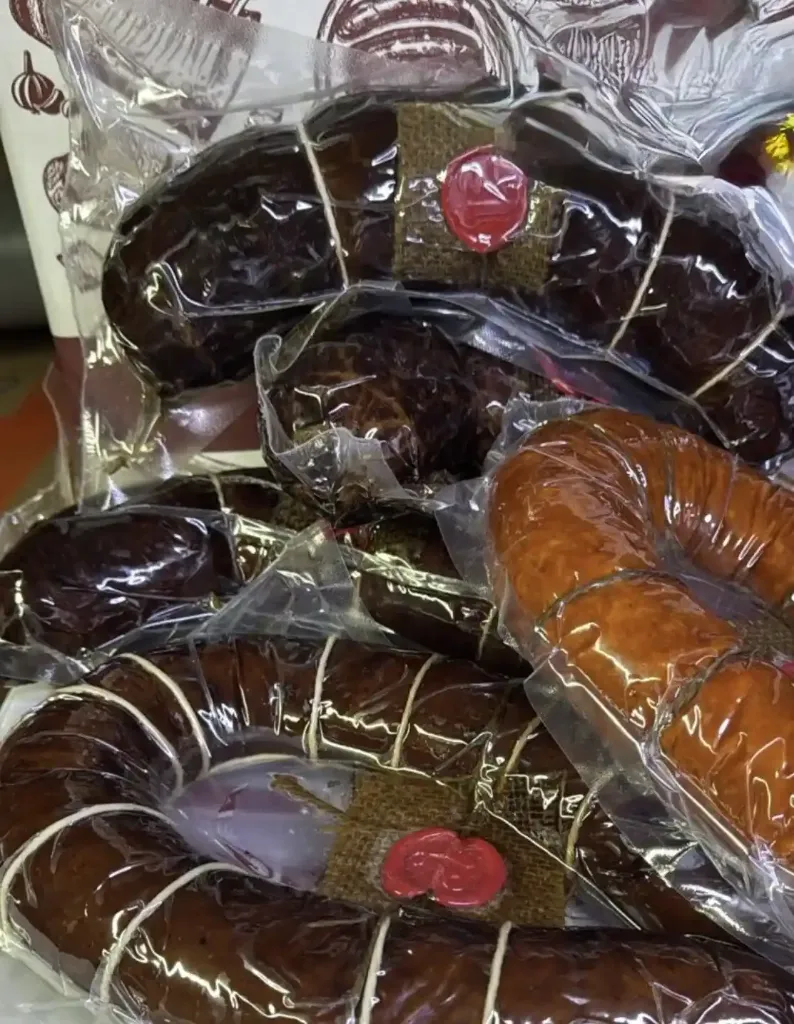 [20-162] Колбаса из печи Пикантная, 1 кг