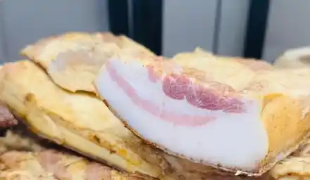 Шпик копченый
